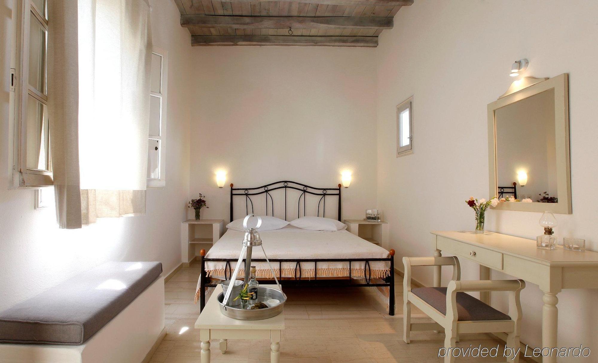 Olia Hotel 3*