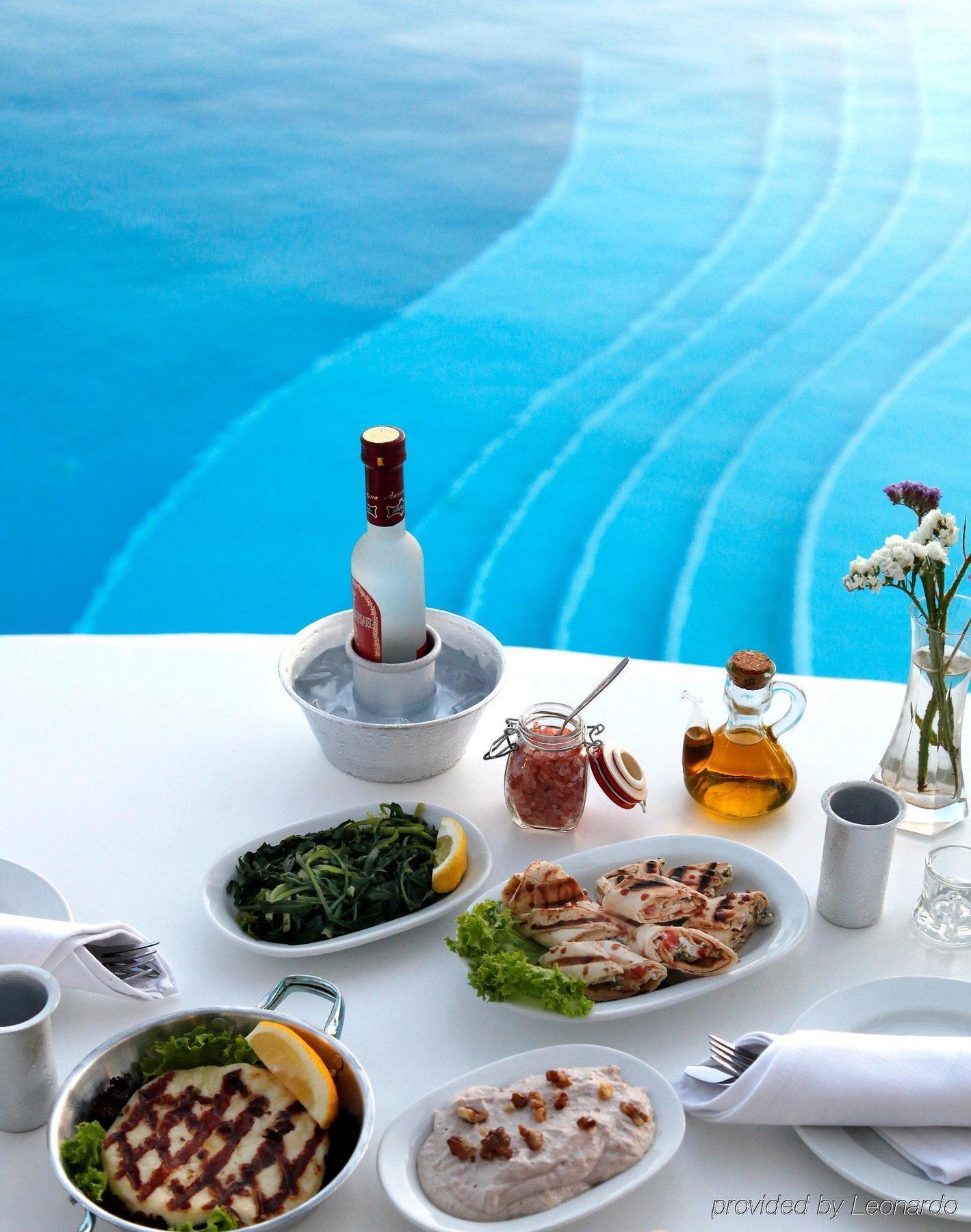 Olia Hotel 3*